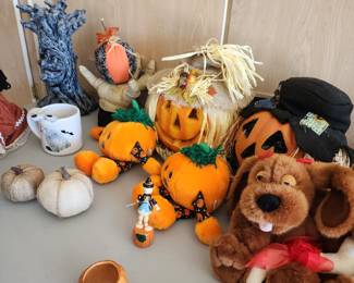 Halloween & Christmas Decore