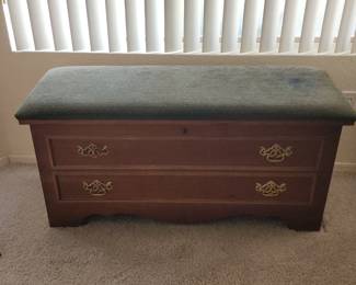 Lane Cedar Chest