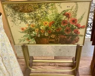 Vintage set of TV trays on rolling rack