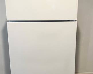 Refridgerator