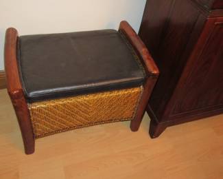 jan tommyy bahama foot stool