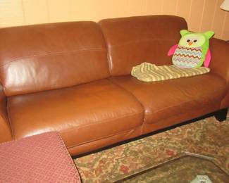jan largerleather sofa