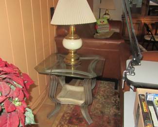 jan another end table and lamp