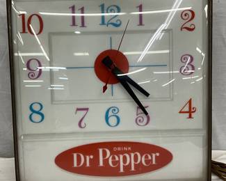 15 1/2IN. DR. PEPPER PAM CLOCK