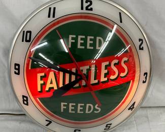 Original Faultless Feeds Double Bubble Clock