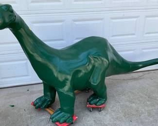 92(L)x50(T) Cast Aluminum Dino Statue Store Display