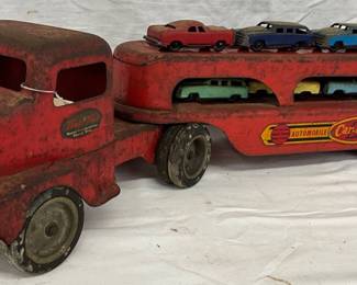 Tonka Toys Red Automobile Transport ‘Car-a-Van’ with 6 Toy Metal Cars