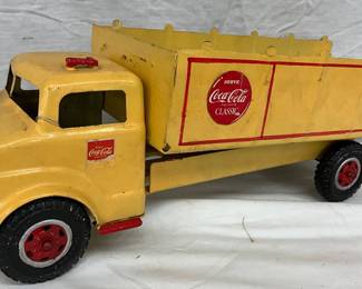 18 1/2″ x 6 1/2″ Lumar Coca-Cola Dump Truck Tin Toy