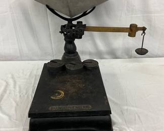 Continental Scale Co. Cast Iron Balance Scale, 26×16