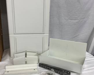 MEASURES 11 1/2 X 19 1/2
