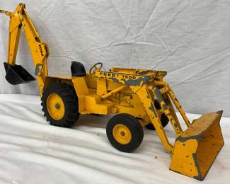 25×12 1/2 Ertl Ford 7500 Diecast Tractor with Front Loader and Backhoe