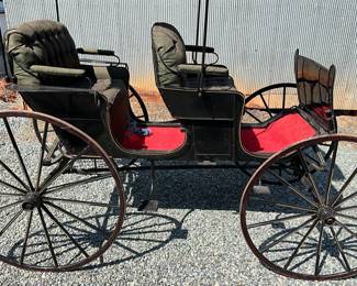 SPOKED WHEELS - LEATHER PANELIG DRIVER SEAT