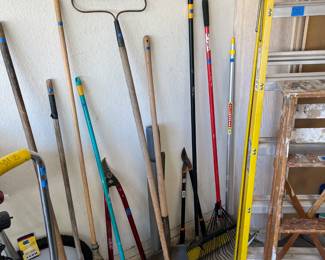 Gardening tools at a great price.