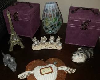 Cat Decor