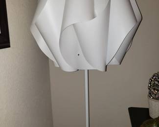 Tulip Floor Lamp