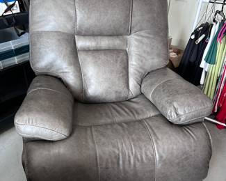 Recliner