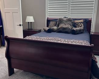 Queen Bed