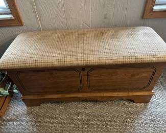 Sorry about the one item today! Not sure what happened, but all the pictures were blurry. This was the only one that turned out! Anyway, here we have a beautiful Lane Cedar chest!