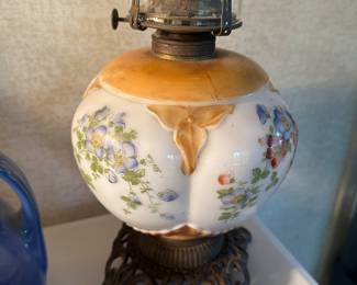 Here is a close up of the lovely hand painted art work on porcelain.