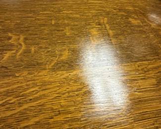 This is an absolutely fantastic oak dining room table and six chairs! Made by the Imperial furniture factory in Grand Rapids, Michigan!