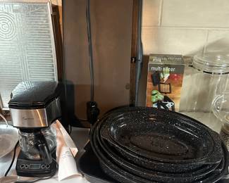 Some great enamel roasters