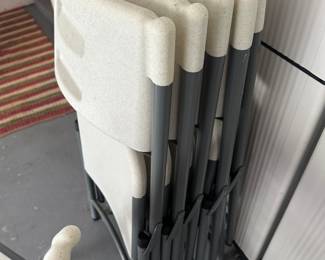 This is a nice set of SIX McCourt Mfg #77625 Econolite Deluxe Folding Chair folding chairs! Excellent, LIKE NEW condition!