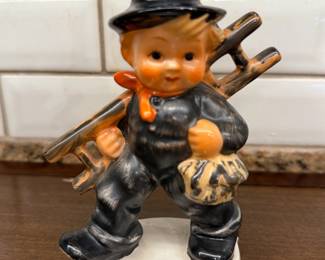 1 of 2 Hummel Chimney Sweep with Ladder Figures KF40 - TMK-5