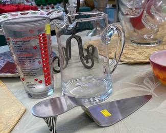 Decorative Cake Cutter and Server