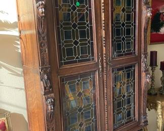 Beautiful Victorian cabinet with original stained glass