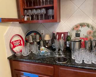 Lots of bar items