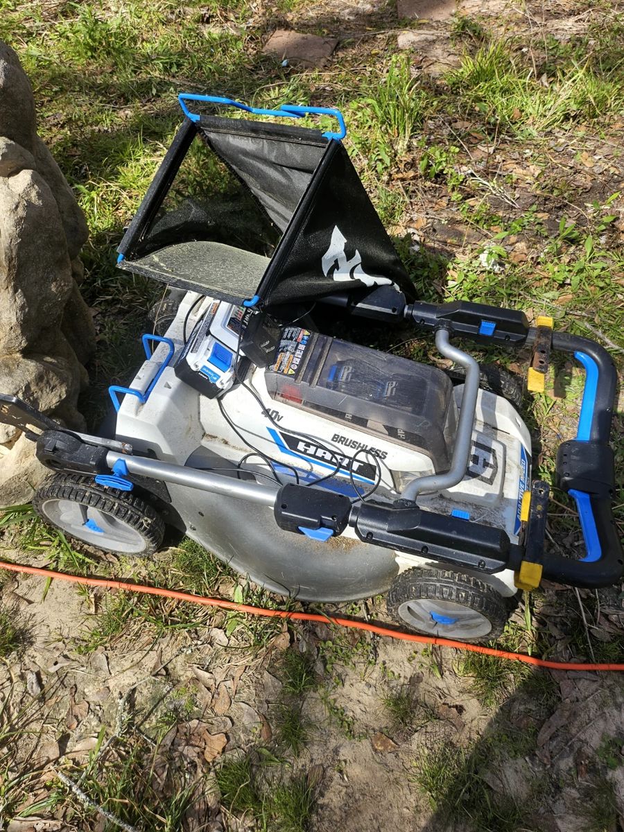 Battery powered mower hardly used!