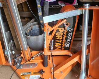 Norwood portable saw mill. Never used! 