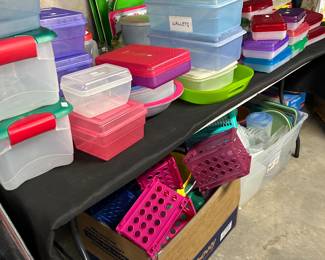 LARGE SELECTION OF EMPTY CONTAINERS