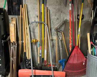 GARDEN TOOLS