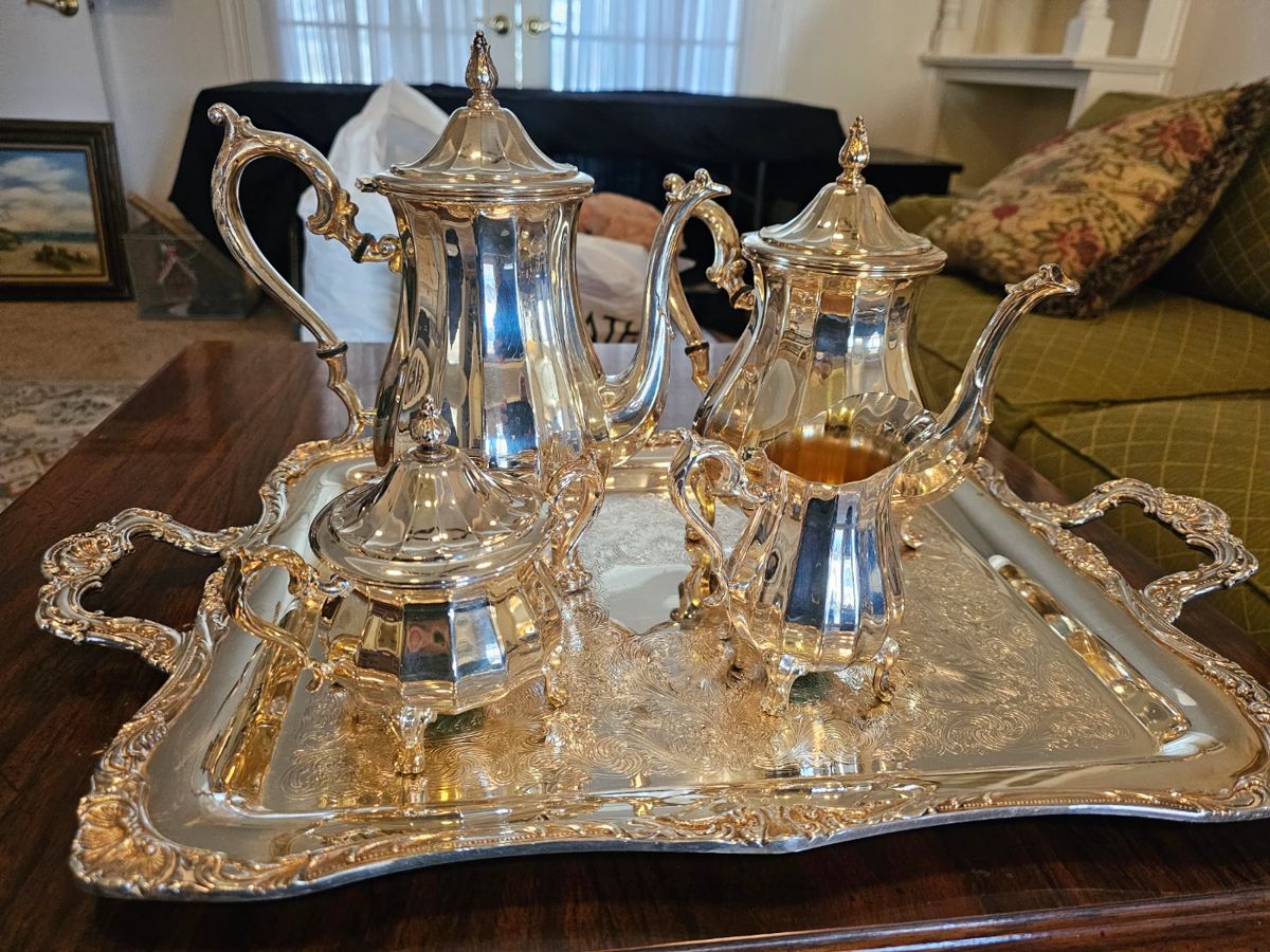Wm. Rogers Silver-plate Tea Set with Tray