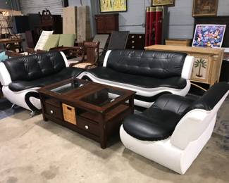 Modern Sofa and Chairs Orlando