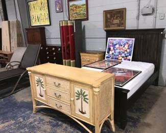 Full Bed, Artwork and Dresser Orlando Estate Auction