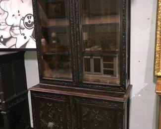 Vintage Display Cabinet Orlando