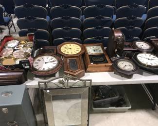Vintage Wall Clocks Orlando Estate Auction