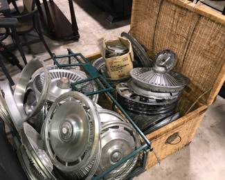 Hub Caps Orlando Estate Auction