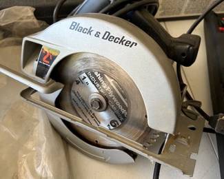 Black Decker Circular Saw