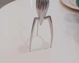 Mid-century juice squeezer