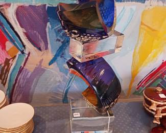 Leon Applebaum glass sculpture