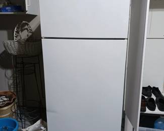 Refrigerator freezer Galaxy