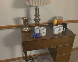 VINTAGE SEWING CABINET AND SEWING MACHINE