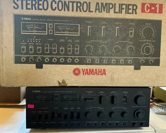 Yamaha C-1 Amplifier