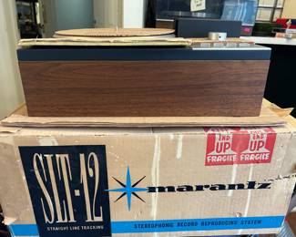 Marantz SLT-12 Turntable