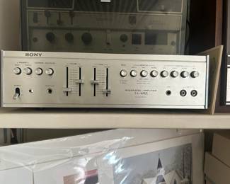 Sony TA-1055 Amplifier