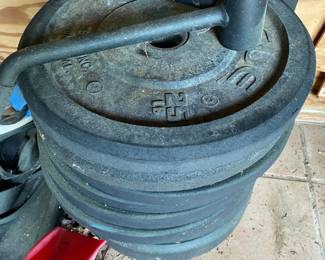 Rogue Weight Set (Weights and Bar) $ 98.00