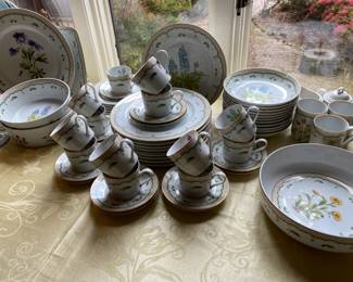Briard Victorian Garden Dish Set $ 360.00 - 61 Pcs